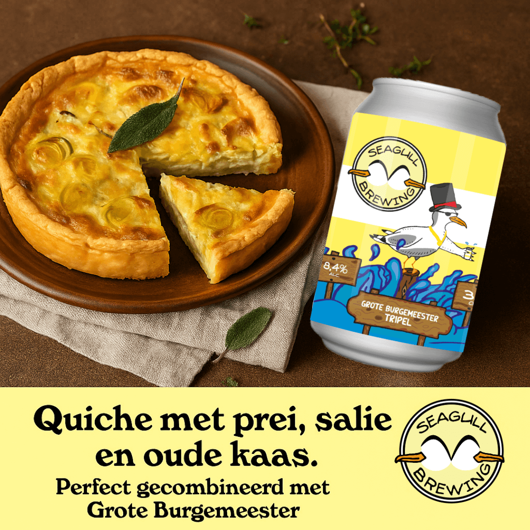 Een goudbruine quiche met prei, salie en gesmolten kaas, geserveerd naast een blikje Grote Burgemeester tripel van Seagull Brewing.