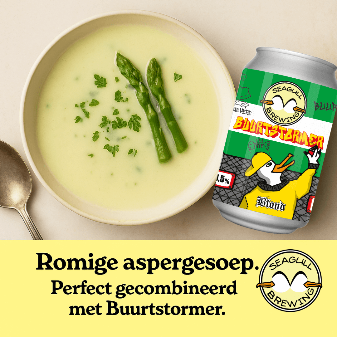 Een kopje romige aspergesoep met een blikje Buurstormer blond bier van Seagull Brewing